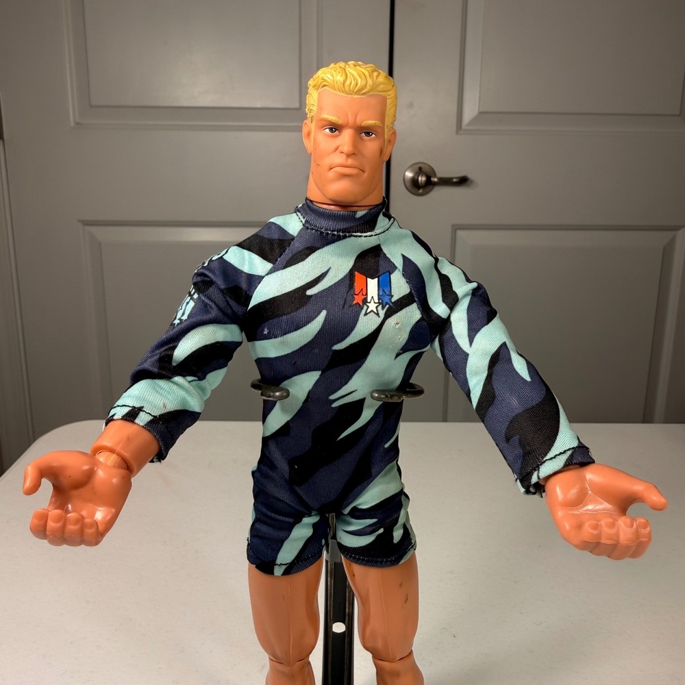 Vintage GI Joe Wet Suit Scuba Diver Action Figure Hasbro 1996 12 Inch Blonde - Picture 8 of 9